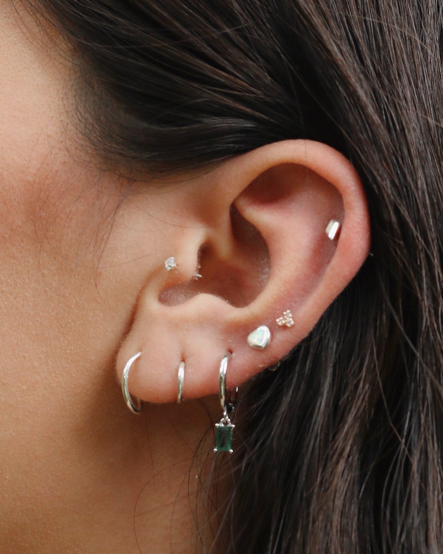 Arracada piedra verde